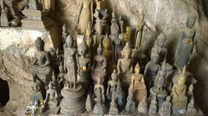 Miniature Buddha structures at Pak Ou Caves 